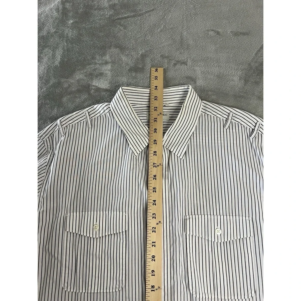 Banana Republic Mens Shirt XXL White Blue Striped Button Up Long Sleeve